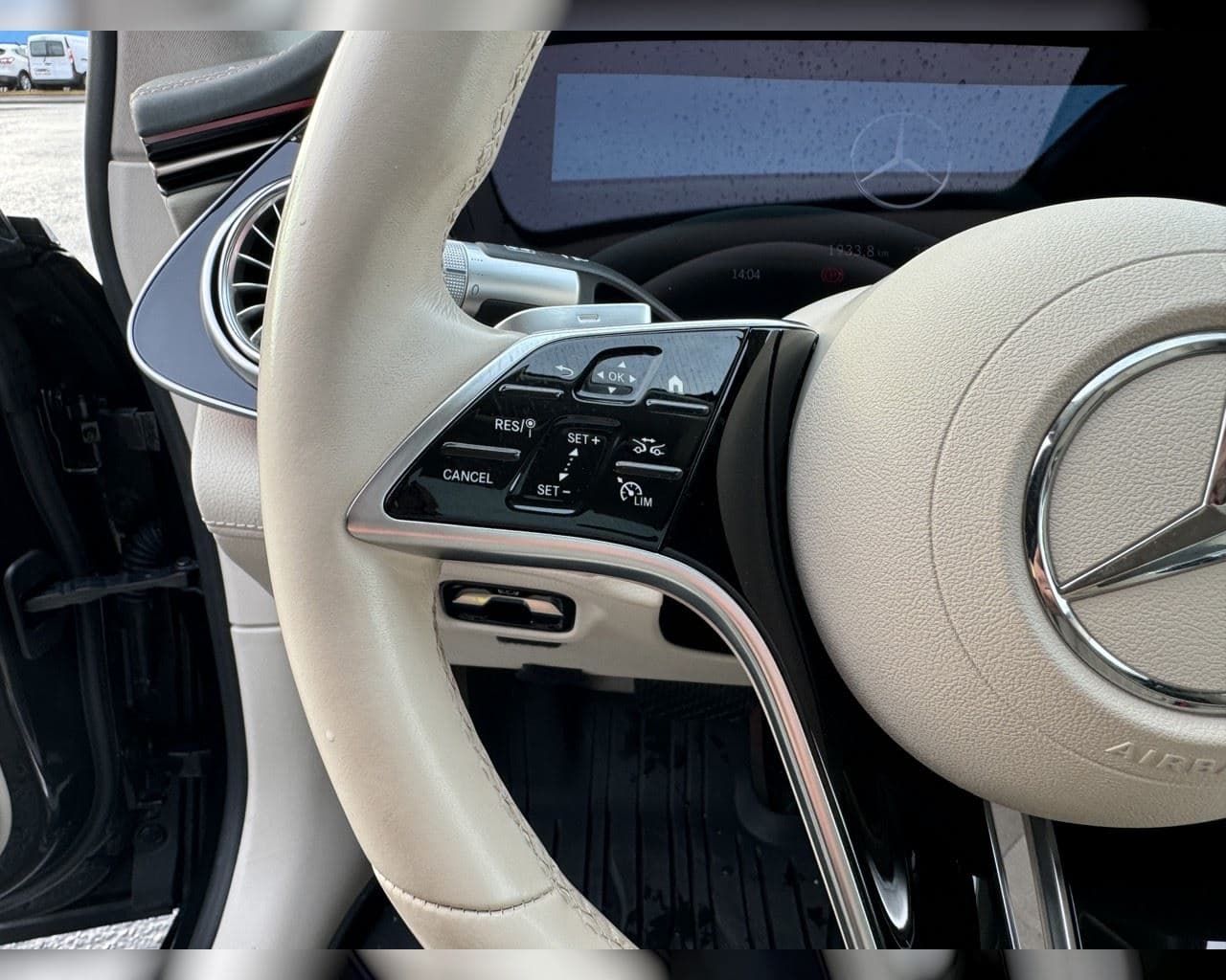 2022 Mercedes-Benz EQS