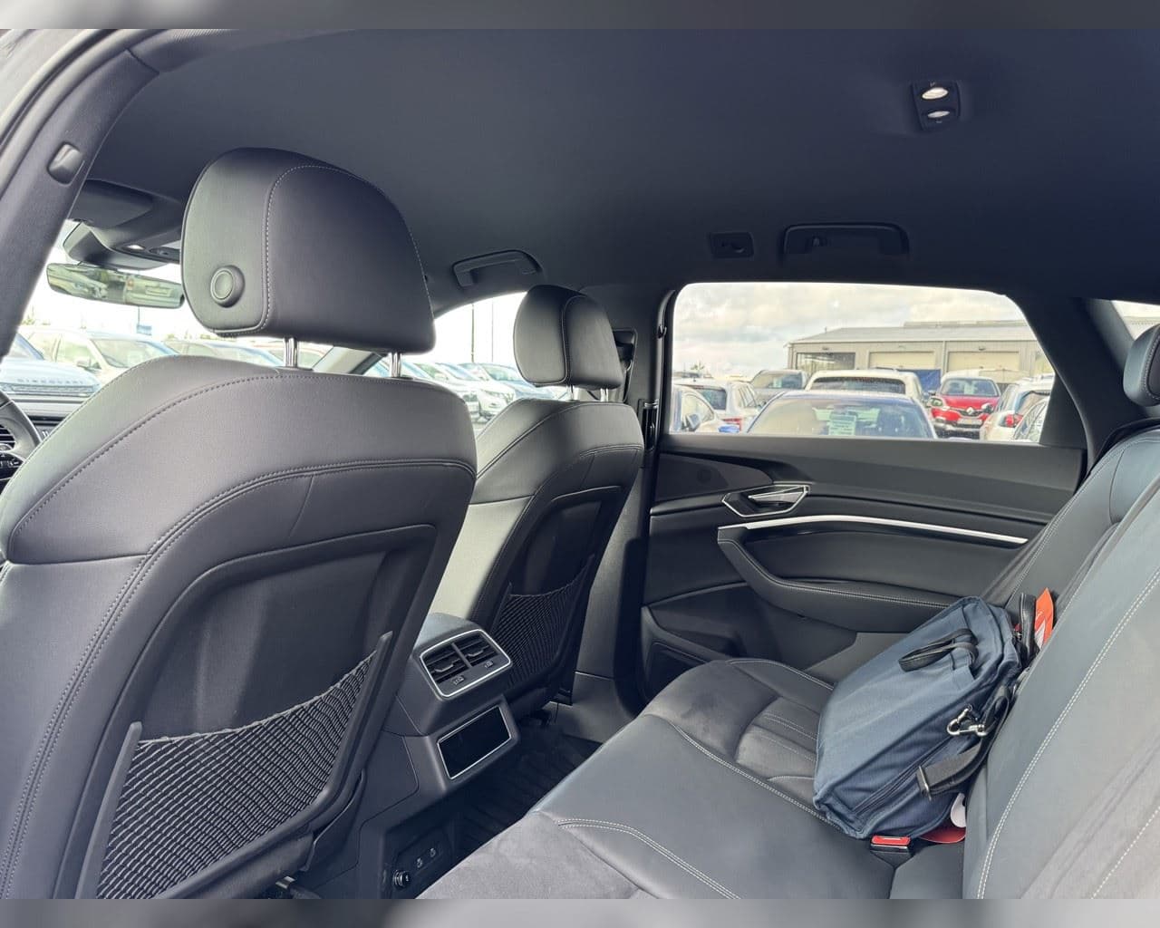 2023 Audi Q8