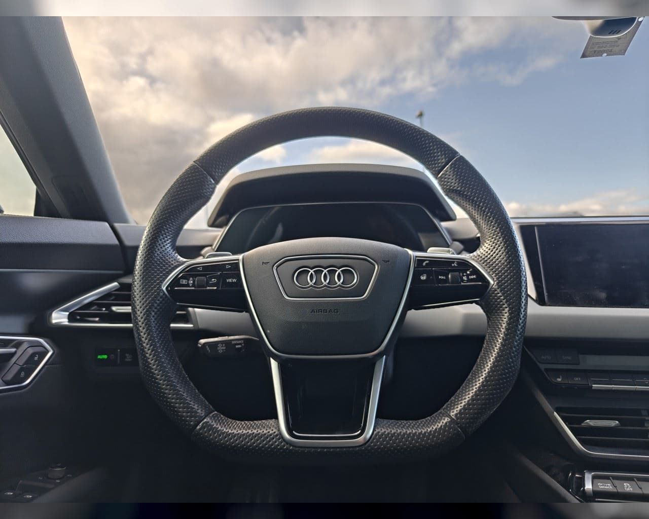 2022 Audi e-tron