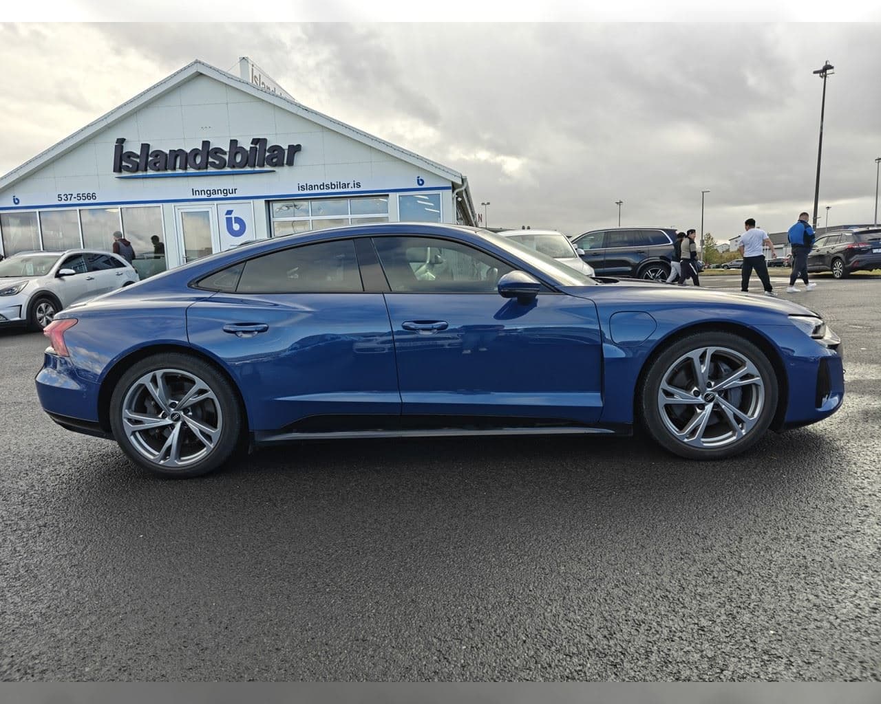 2022 Audi e-tron
