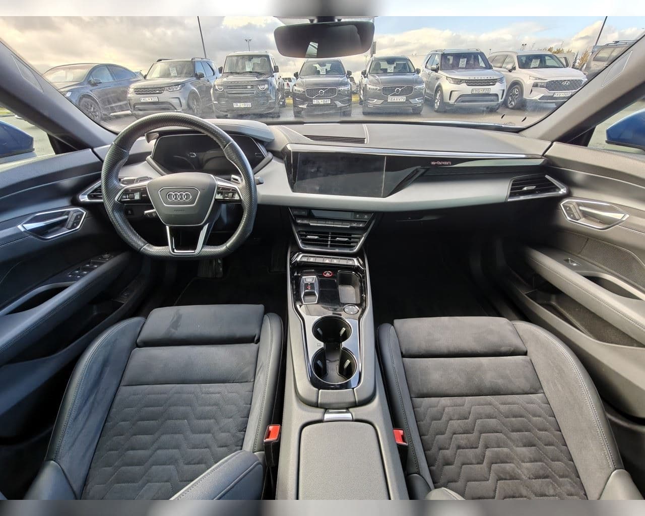 2022 Audi e-tron