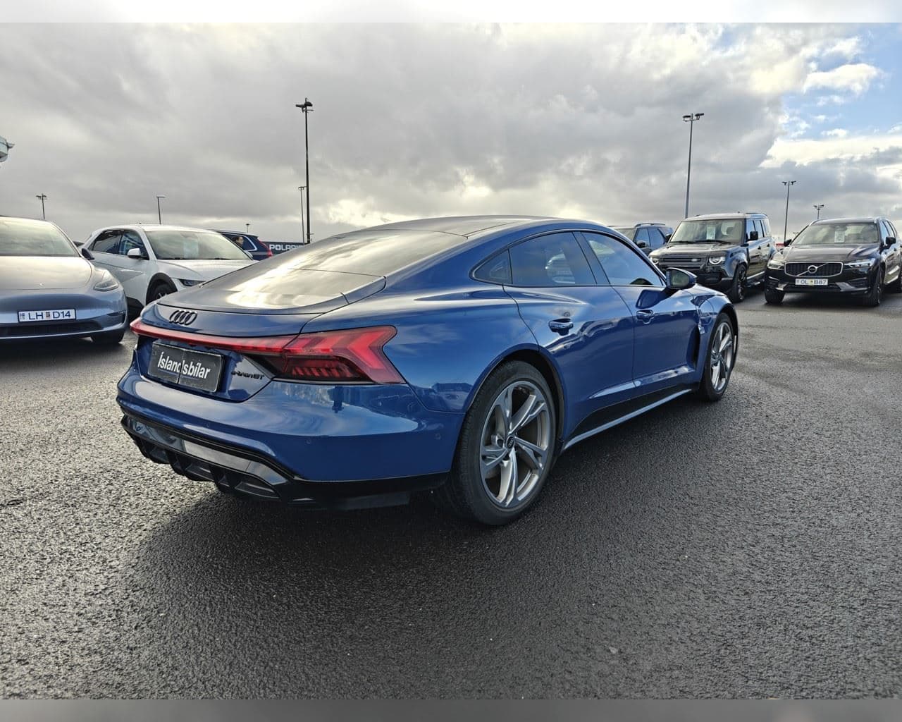 2022 Audi e-tron