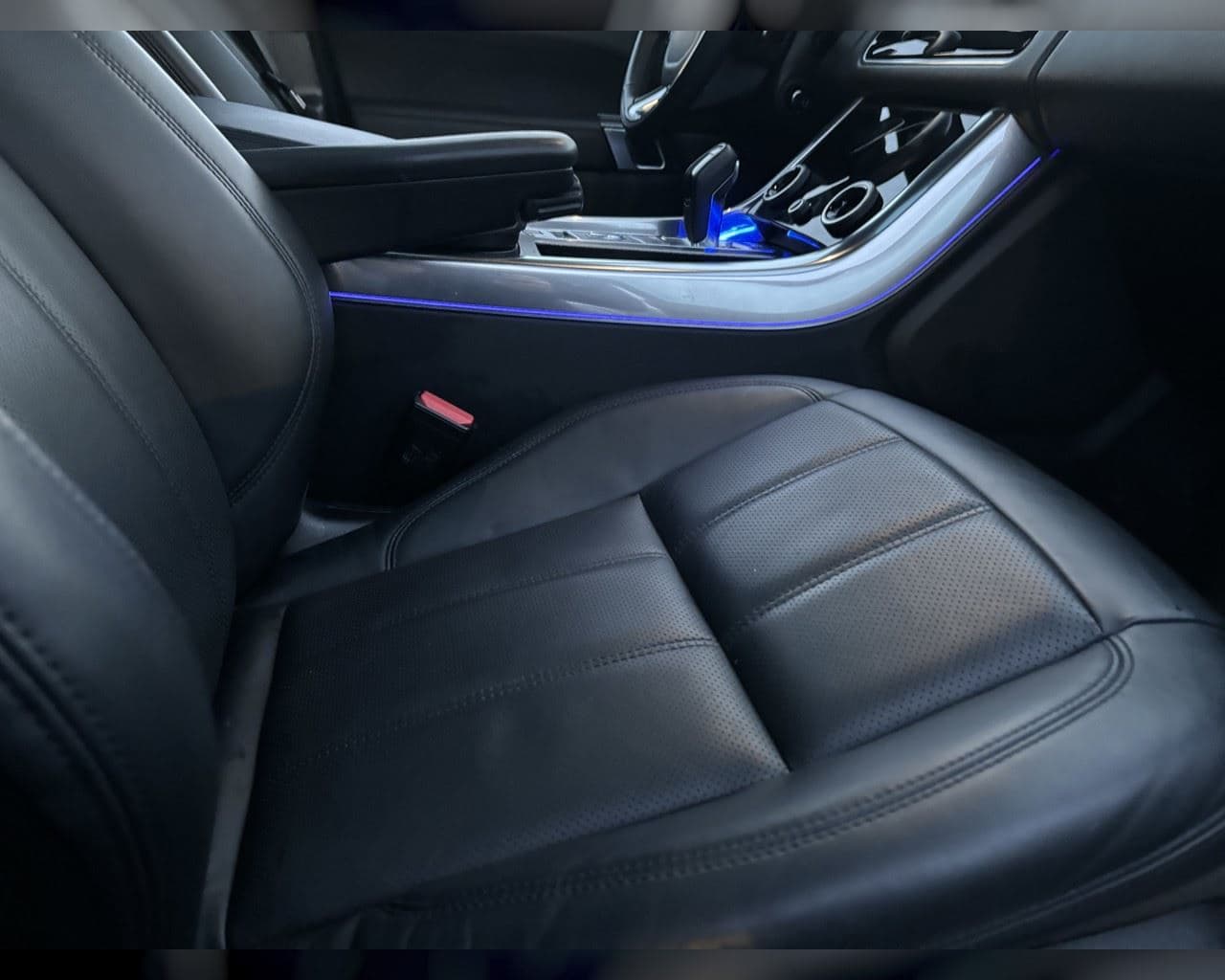2020 Land Rover Range Rover Sport