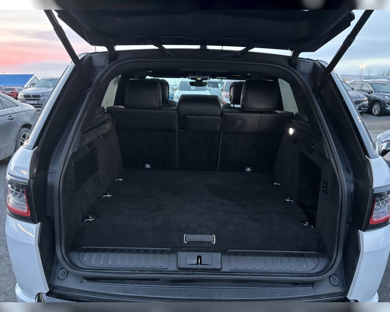 2020 Land Rover Range Rover Sport
