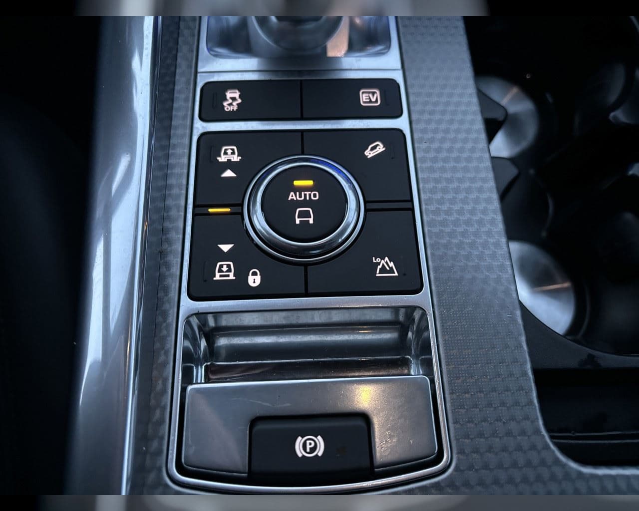 2020 Land Rover Range Rover Sport