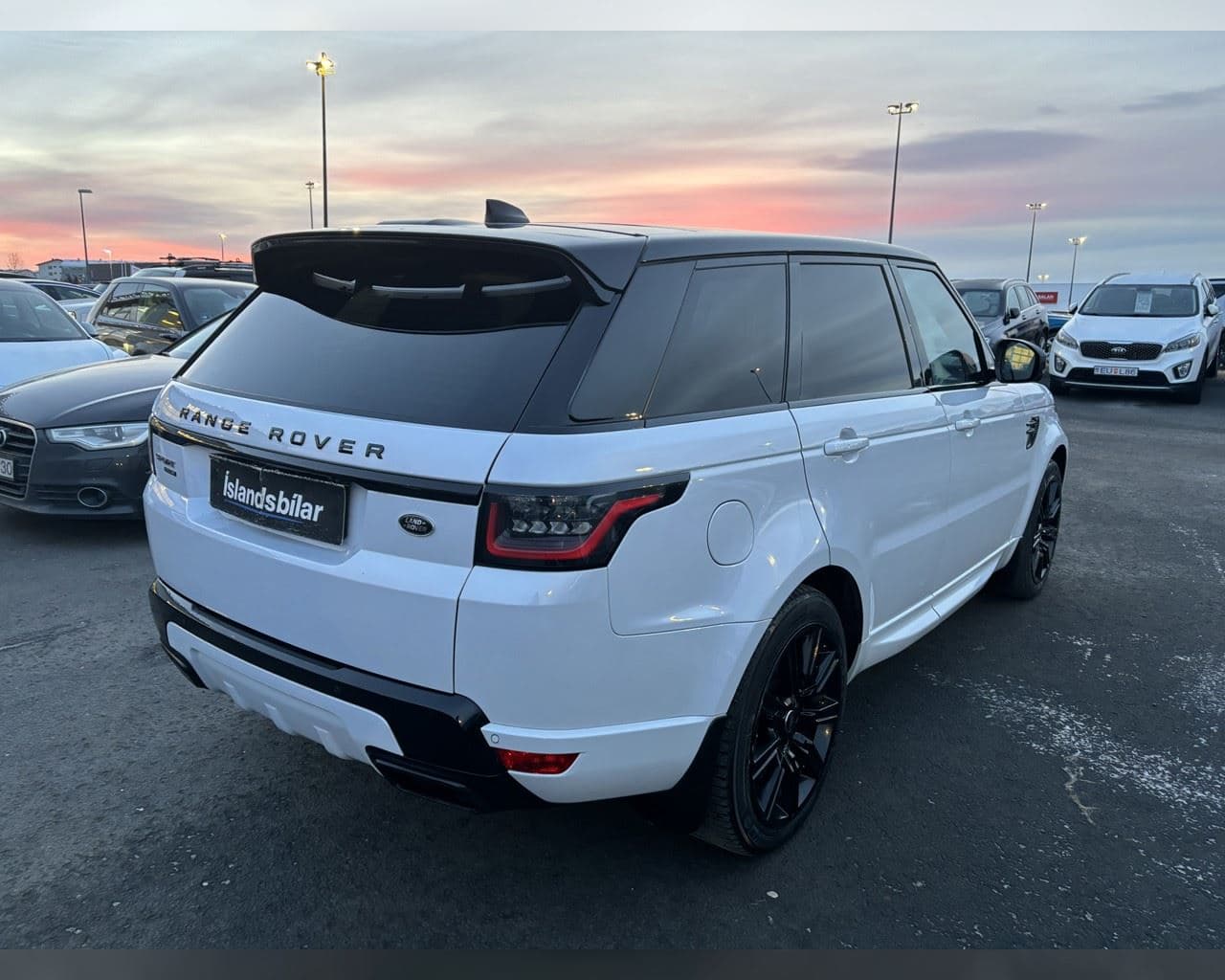 2020 Land Rover Range Rover Sport
