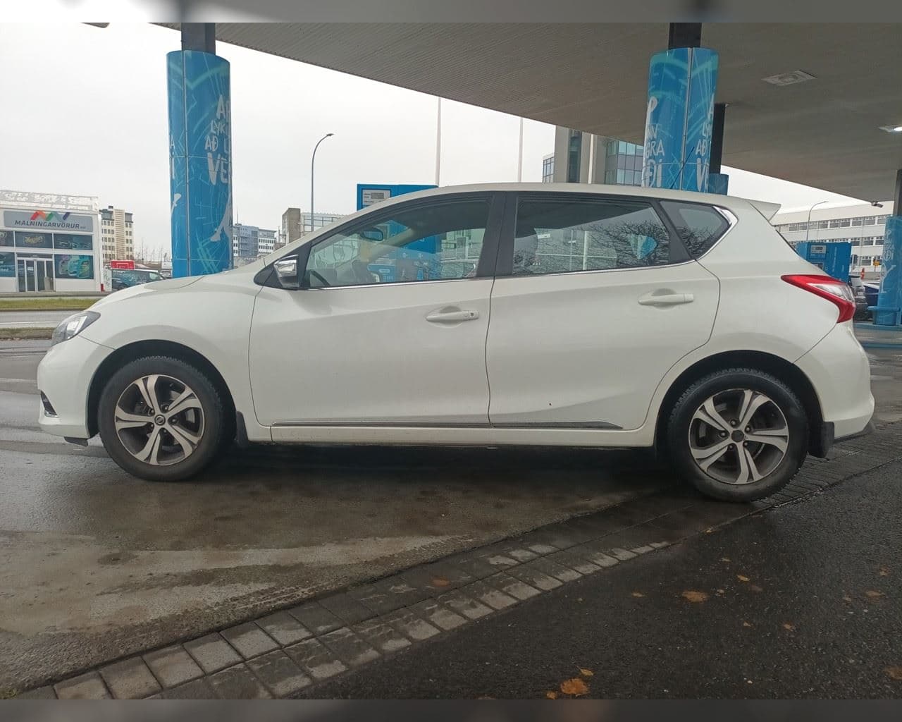 2017 Nissan Pulsar