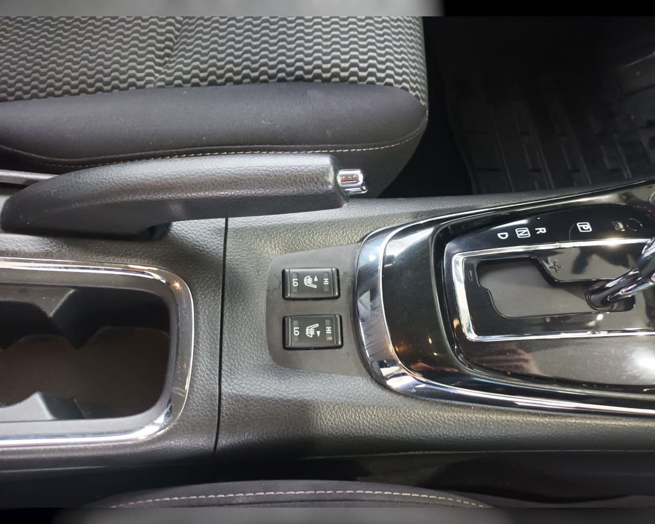 2017 Nissan Pulsar