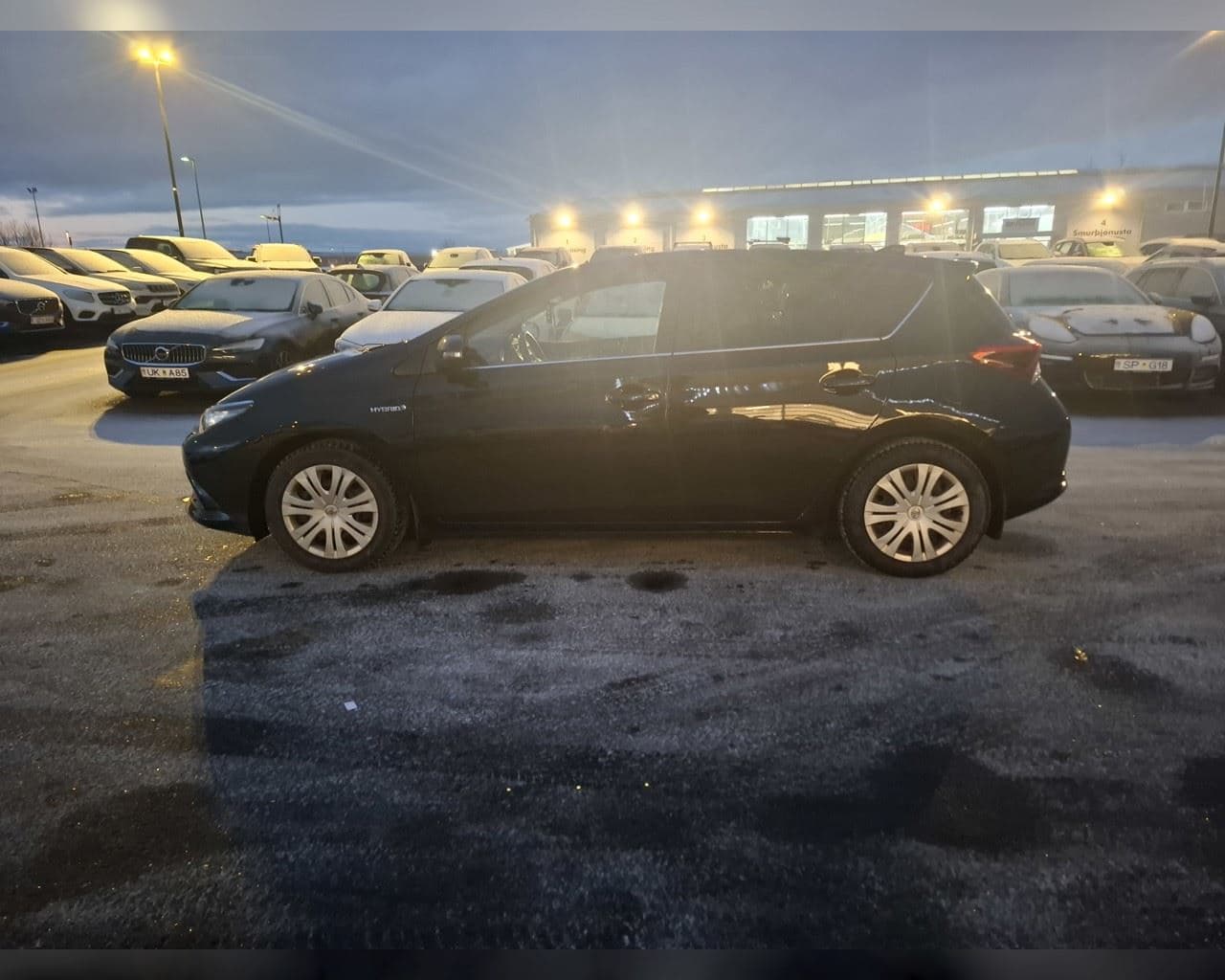 2016 Toyota Auris