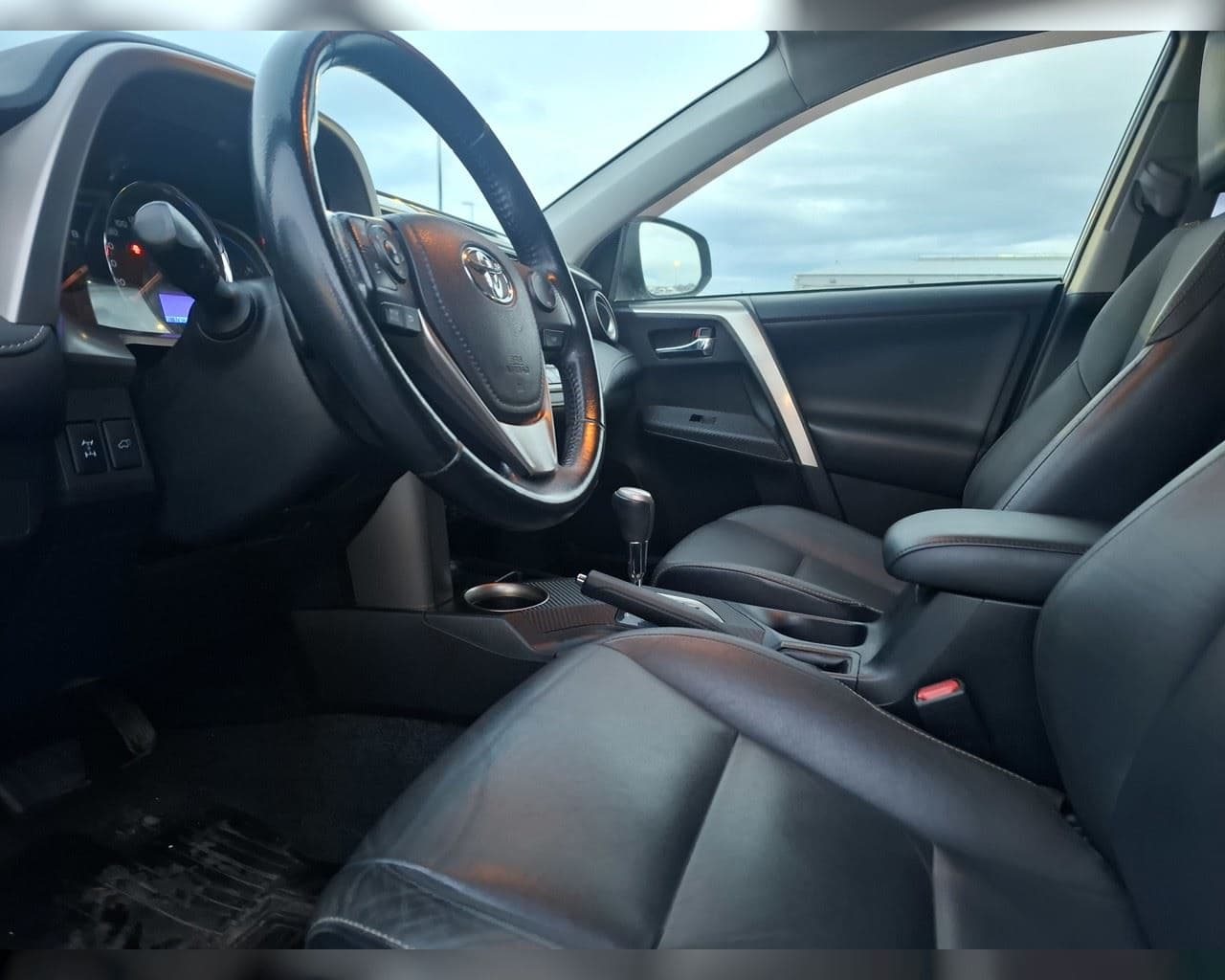 2015 Toyota RAV4
