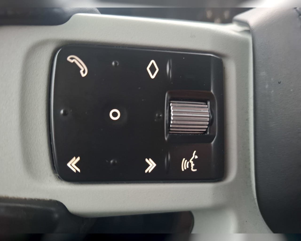 2021 Land Rover Defender