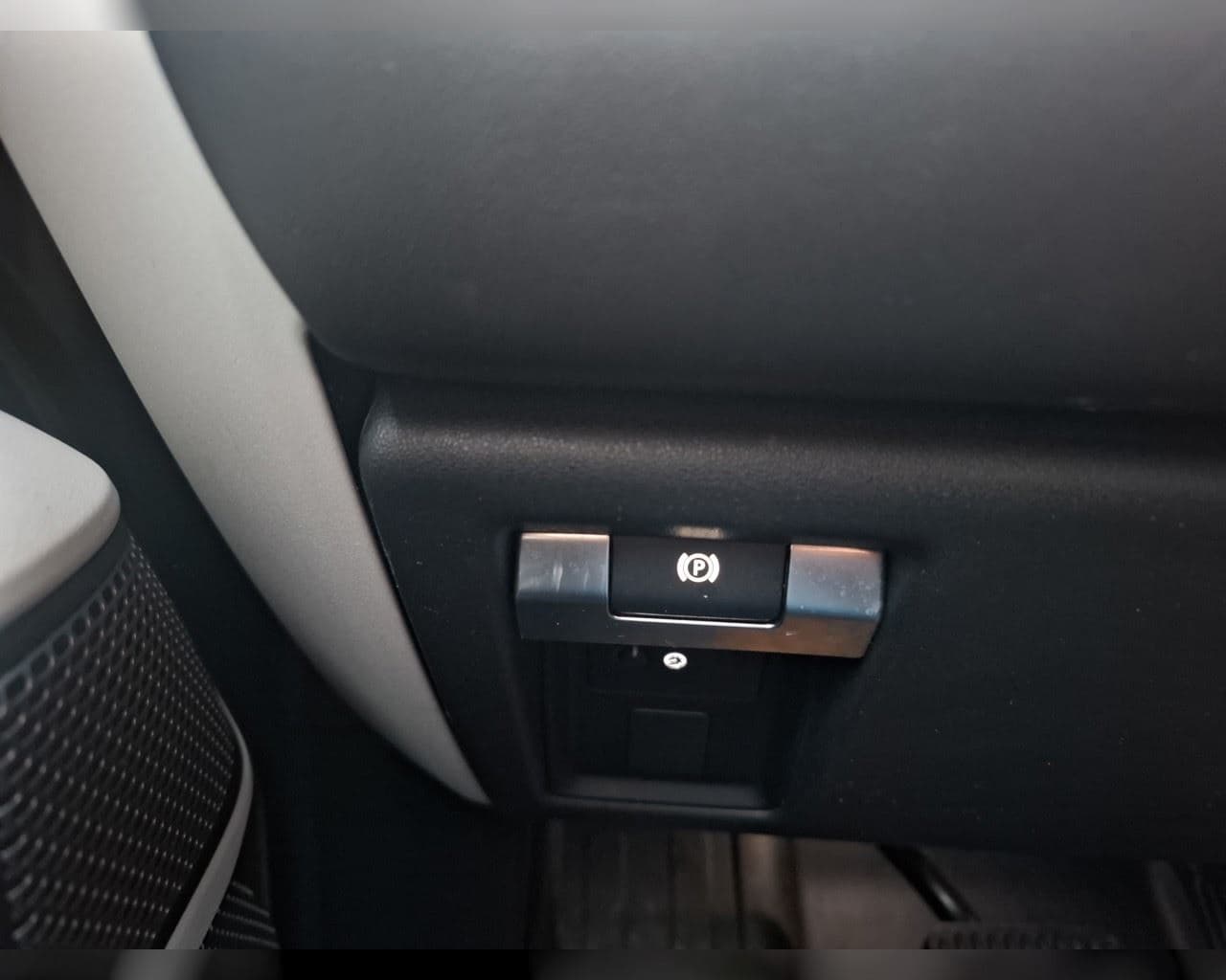 2021 Land Rover Defender