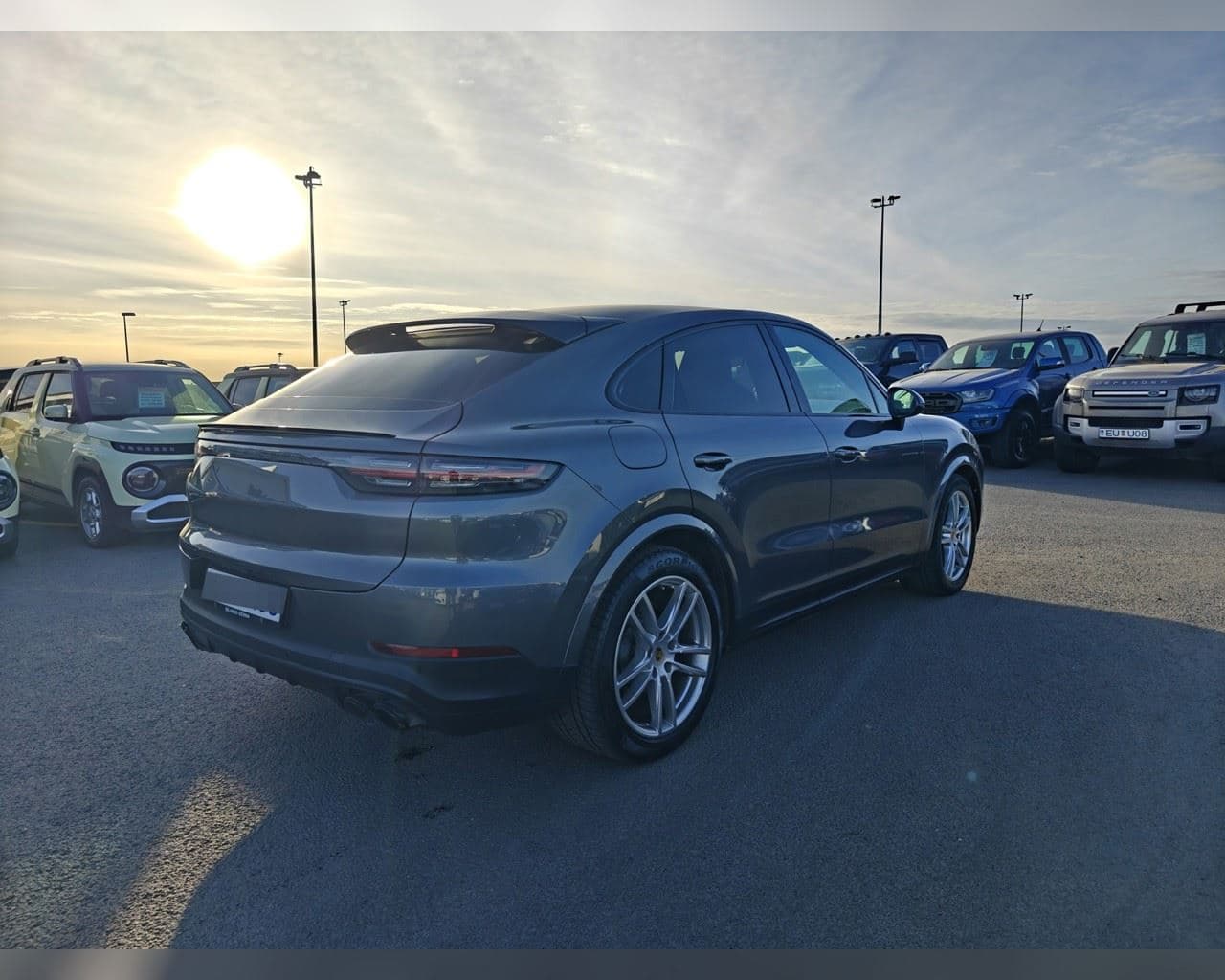 2021 Porsche Cayenne Coupe