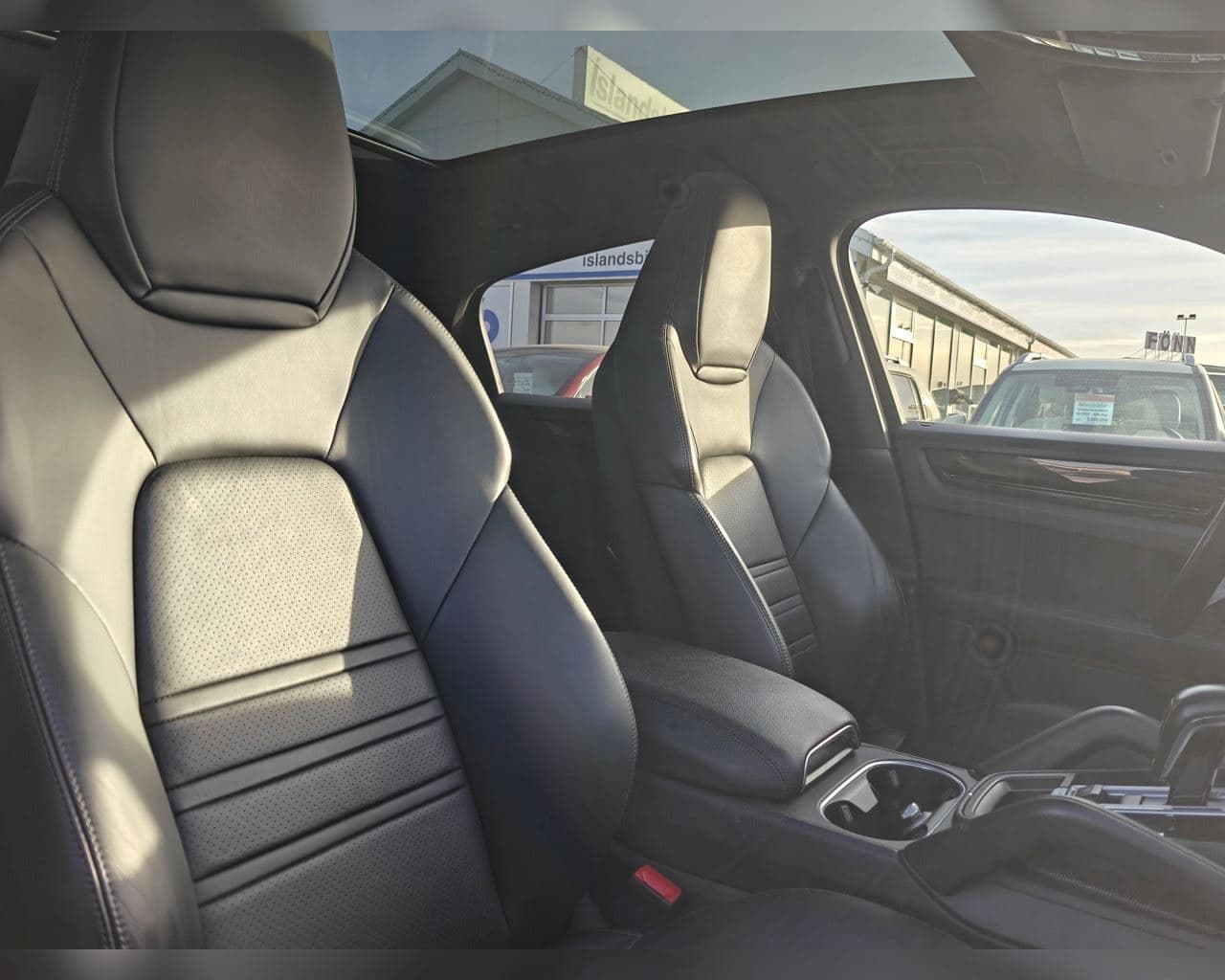 2021 Porsche Cayenne Coupe