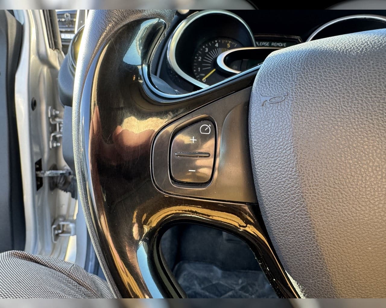 2016 Renault Clio