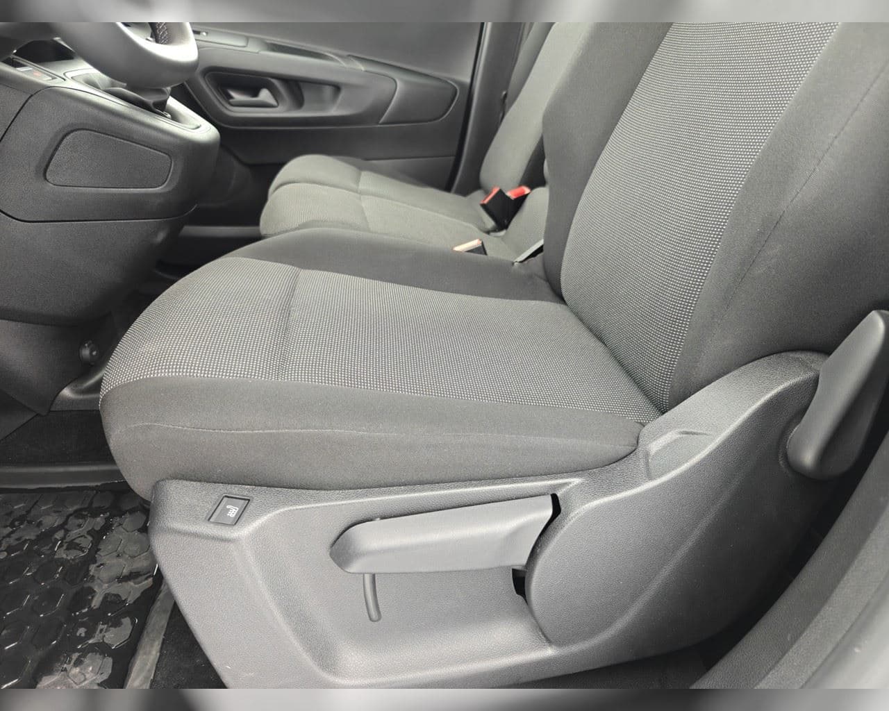 2025 Opel Combo