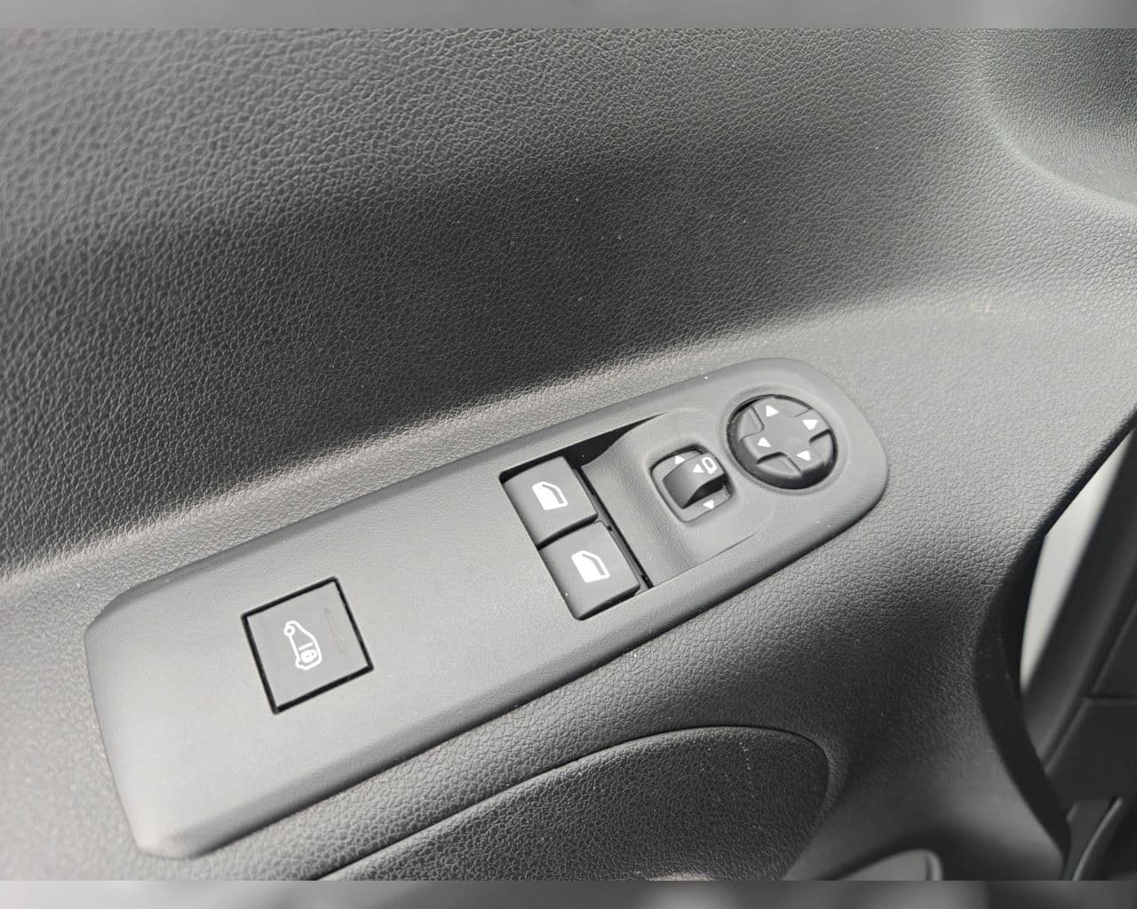 2025 Opel Combo