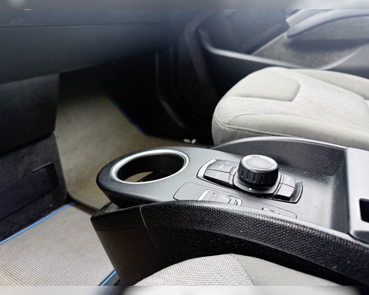 2016 BMW i3