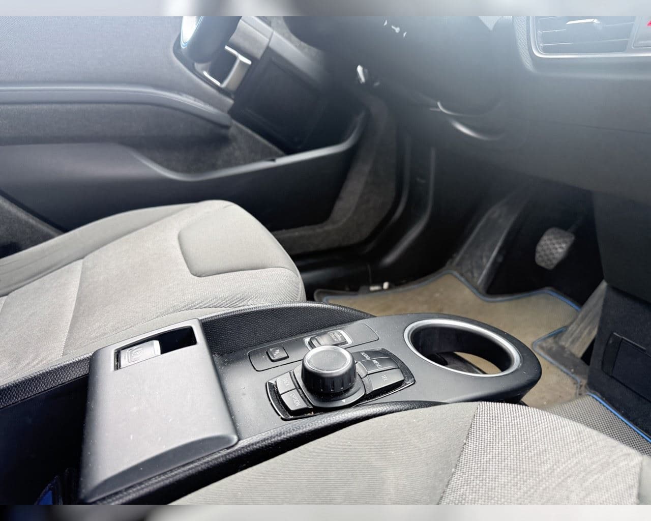 2016 BMW i3