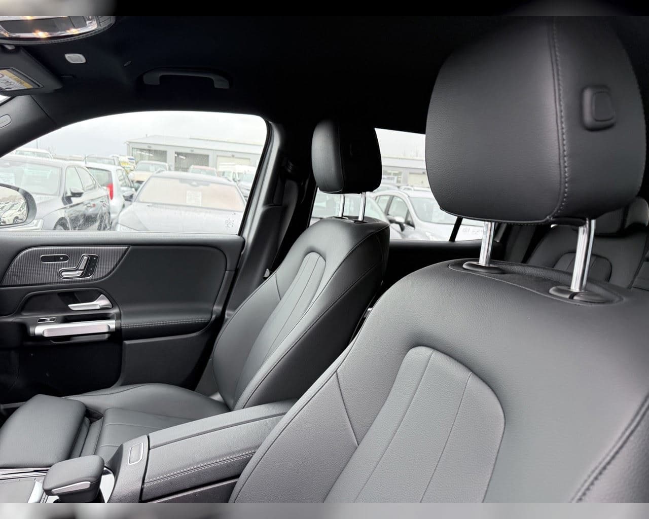 2025 Mercedes-Benz EQB
