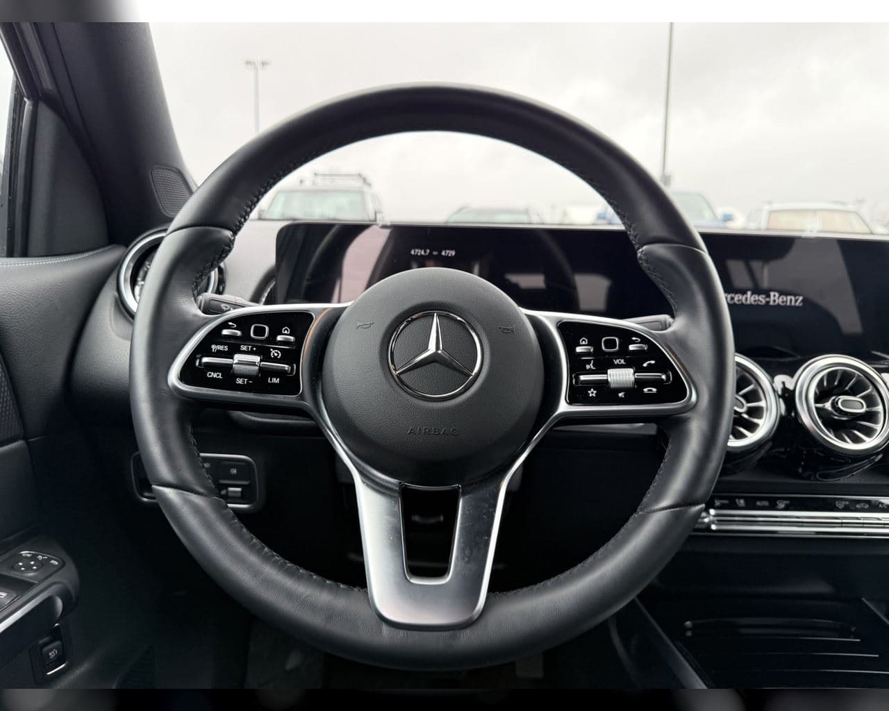 2025 Mercedes-Benz EQB