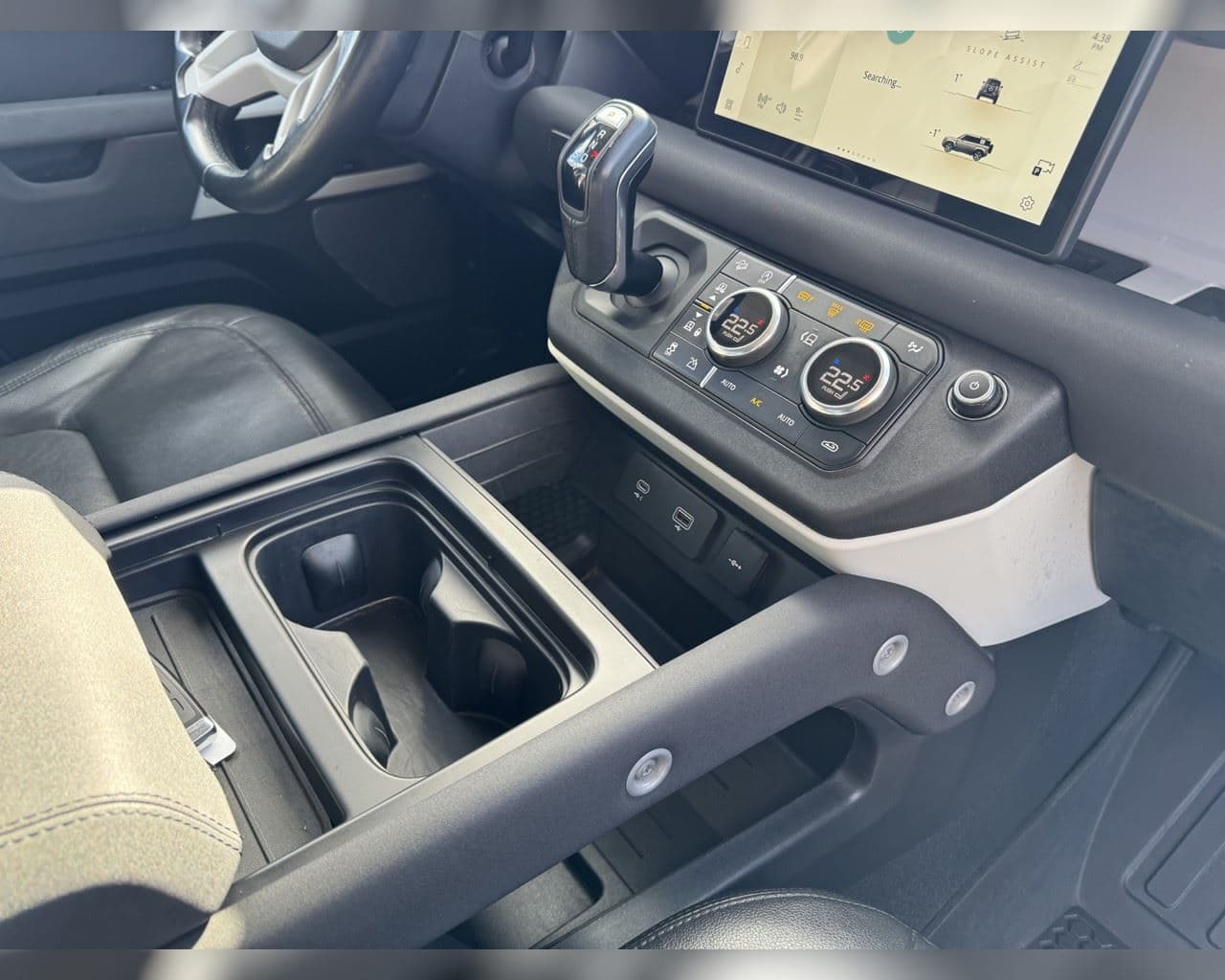 2023 Land Rover Defender