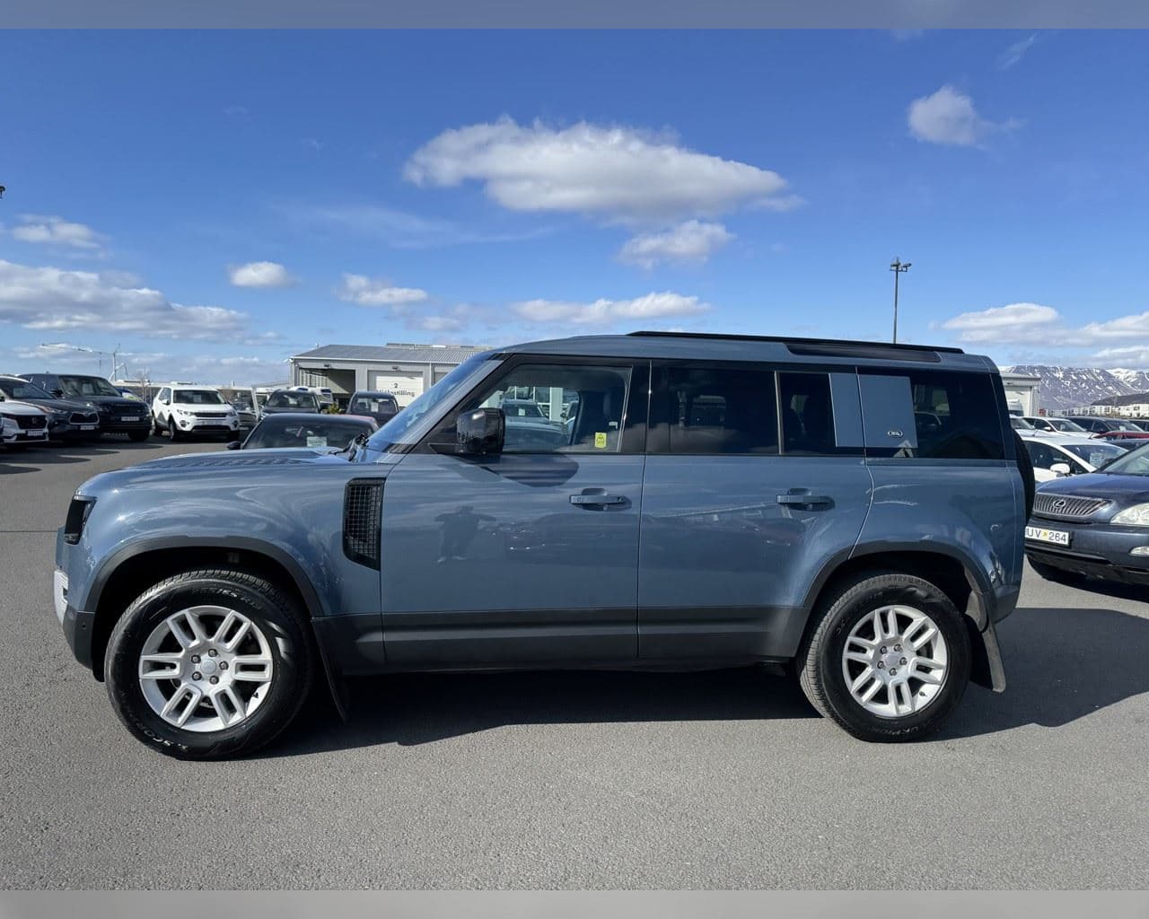 2023 Land Rover Defender