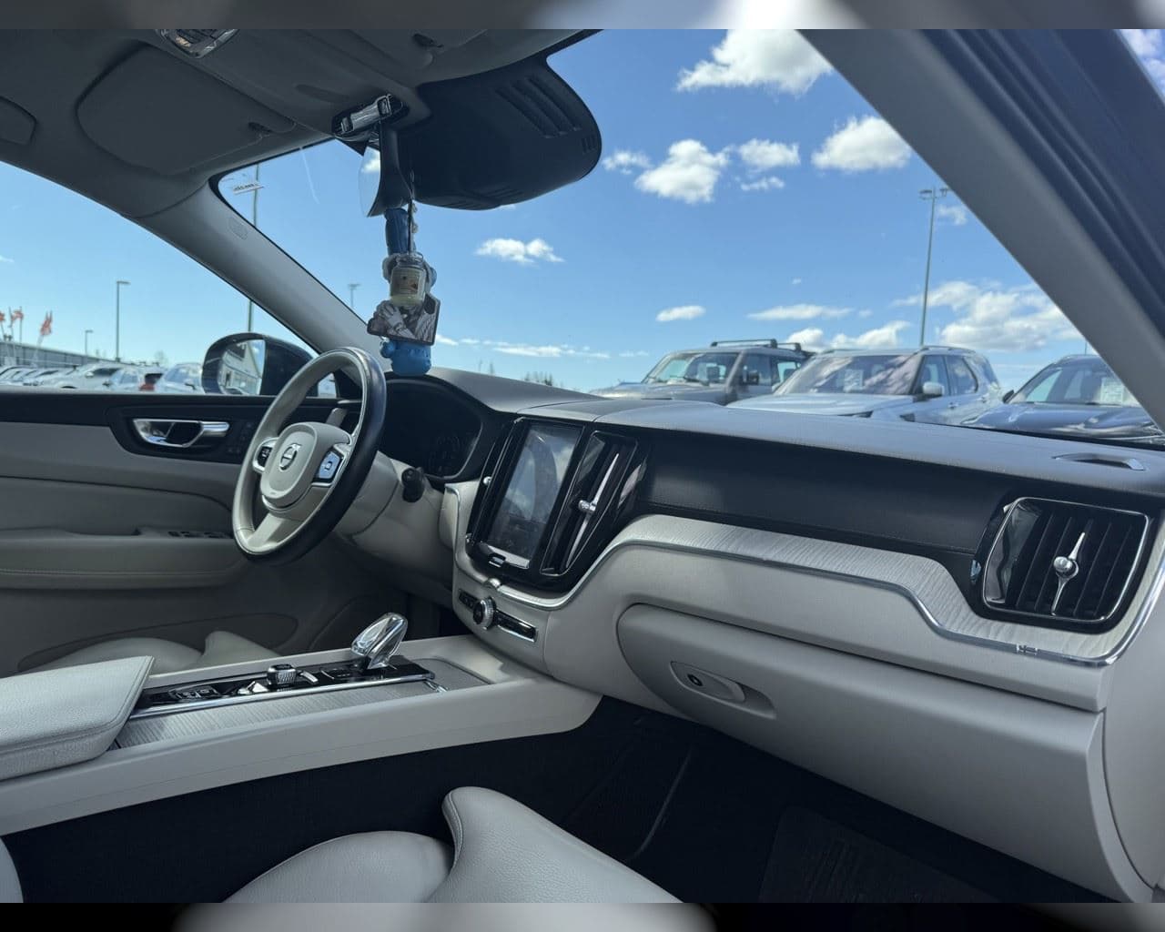 2020 Volvo XC60