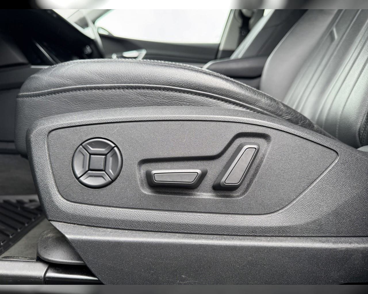 2020 Audi e-tron