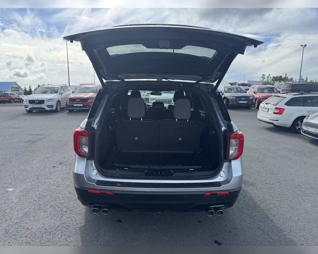 2021 Ford Explorer