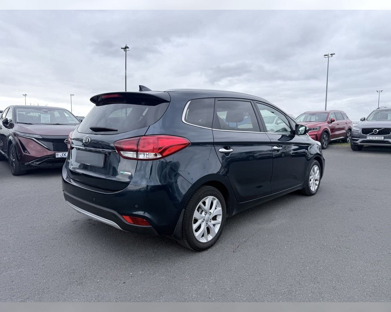 2019 Kia Carens