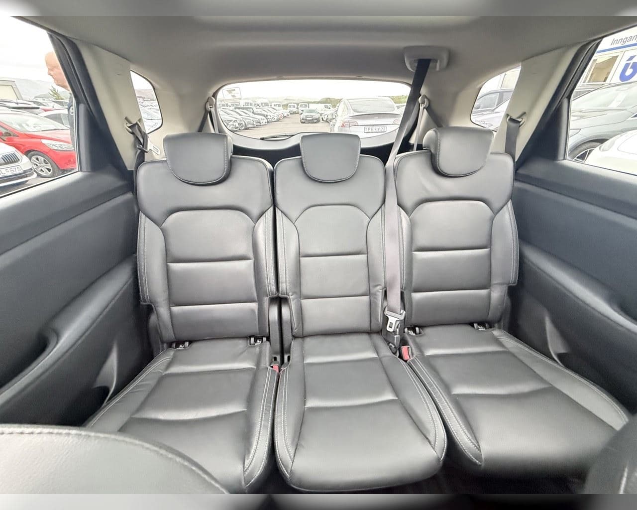 2019 Kia Carens
