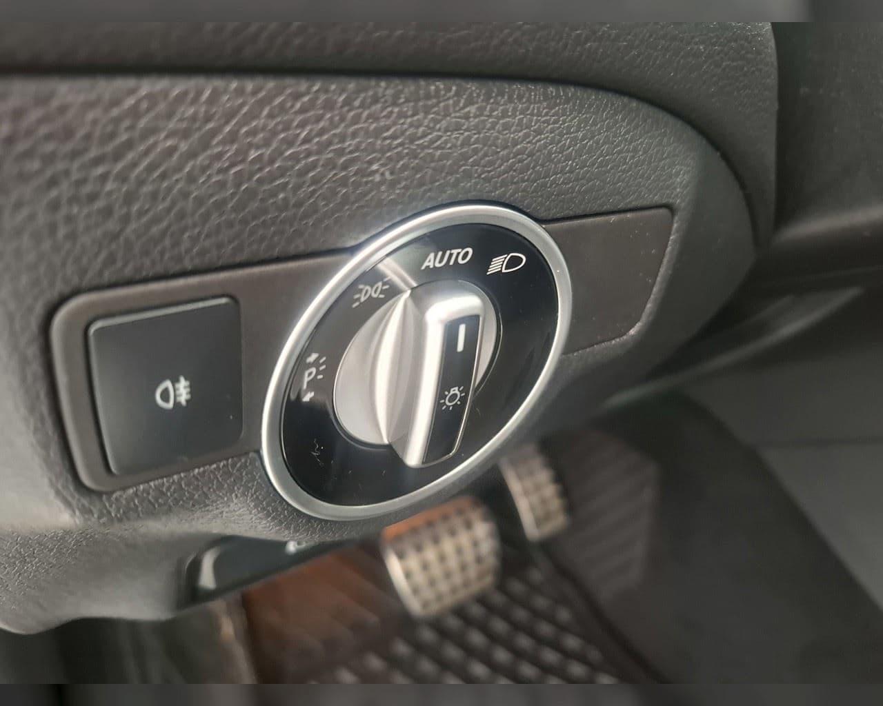 2016 Mercedes-Benz CLA