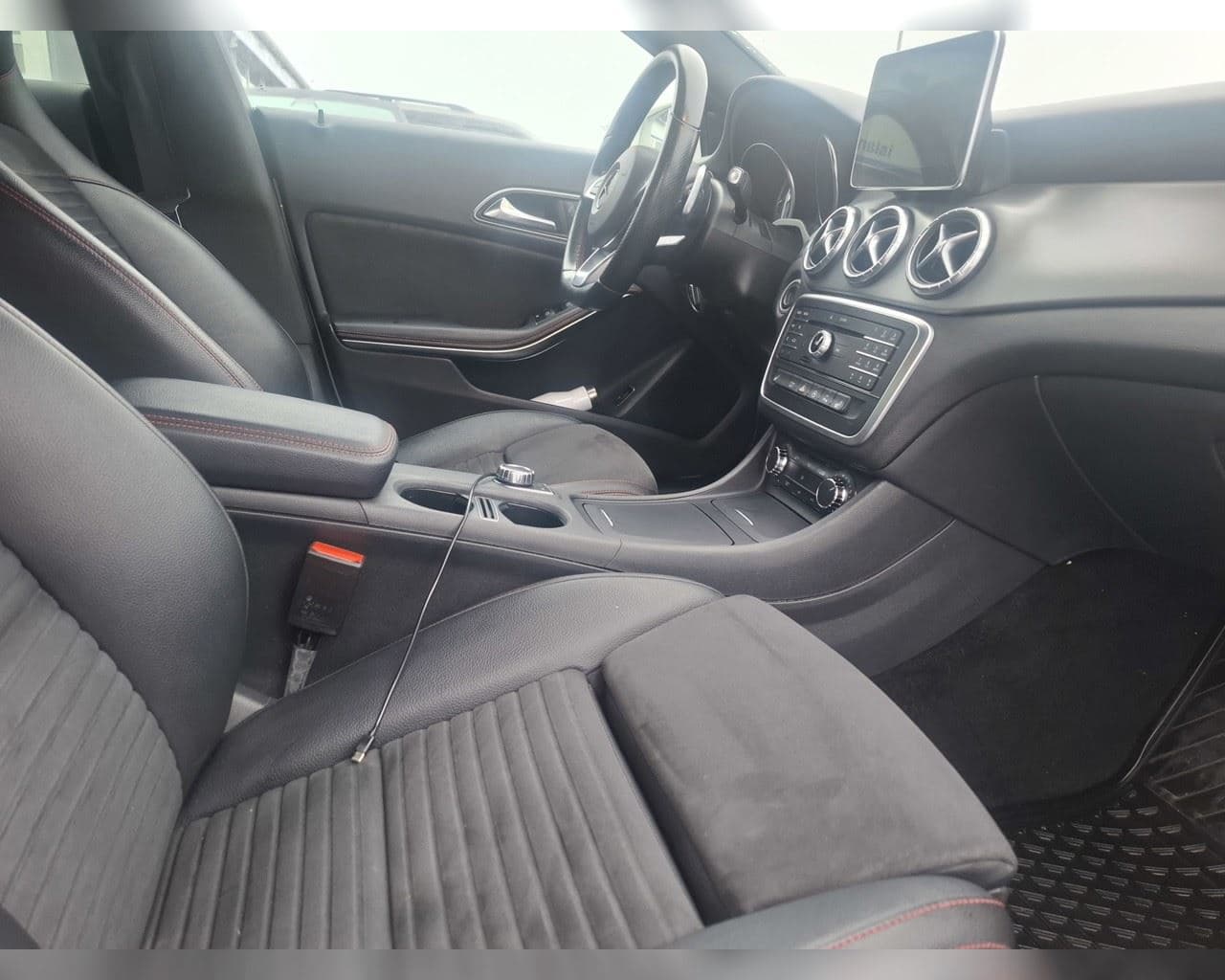 2016 Mercedes-Benz CLA