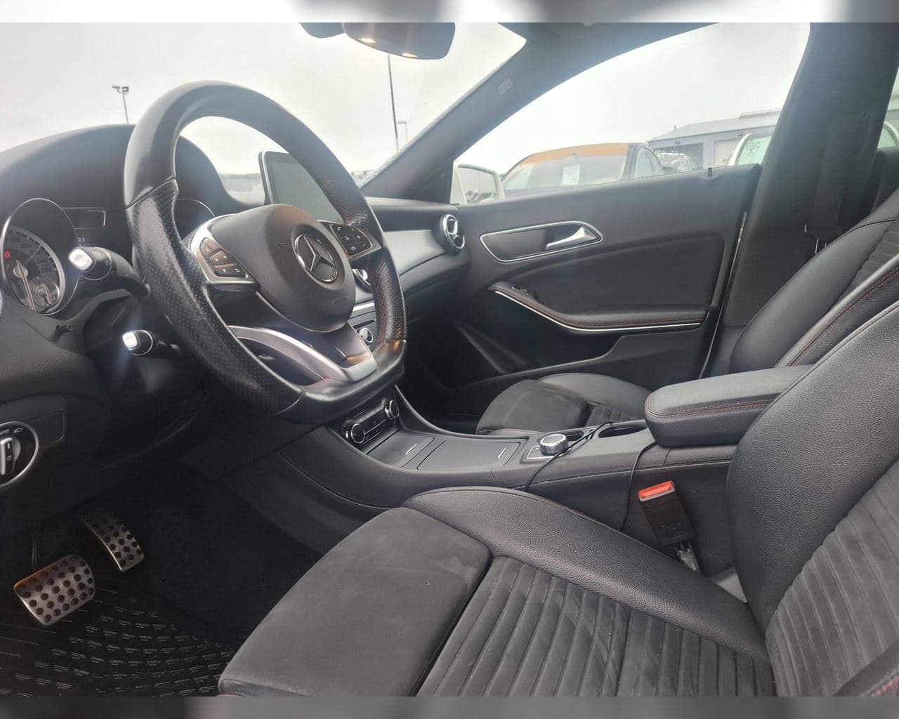 2016 Mercedes-Benz CLA