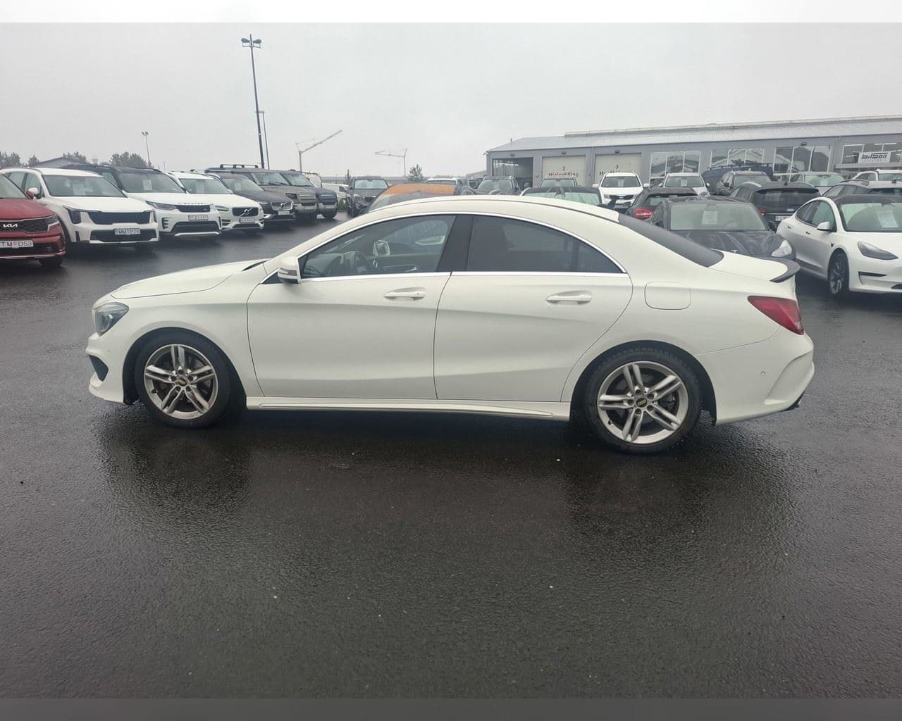 2016 Mercedes-Benz CLA