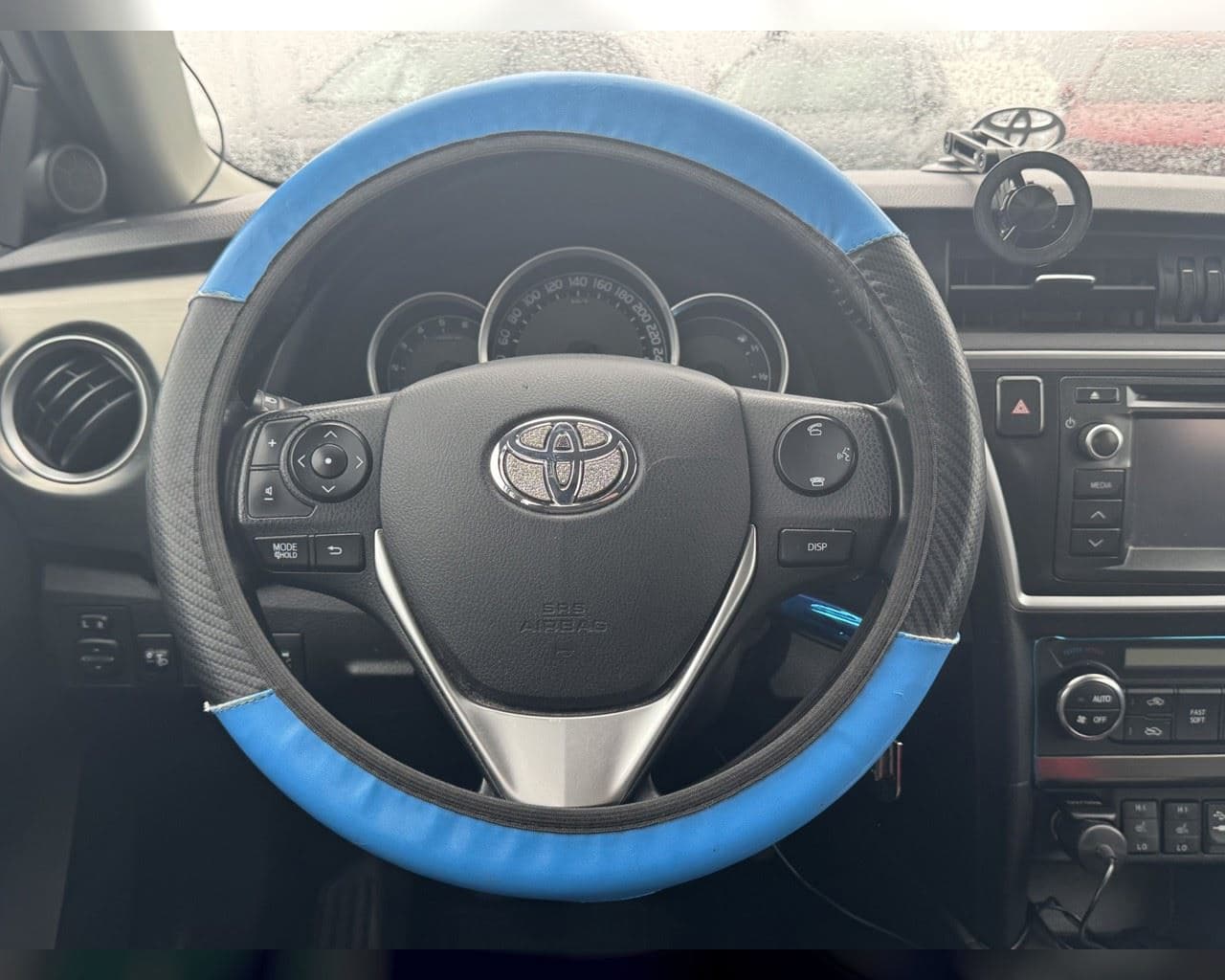 2014 Toyota Auris