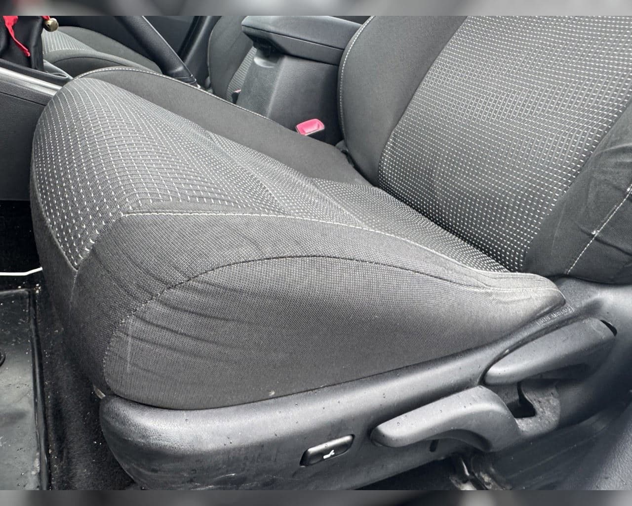 2014 Toyota Auris