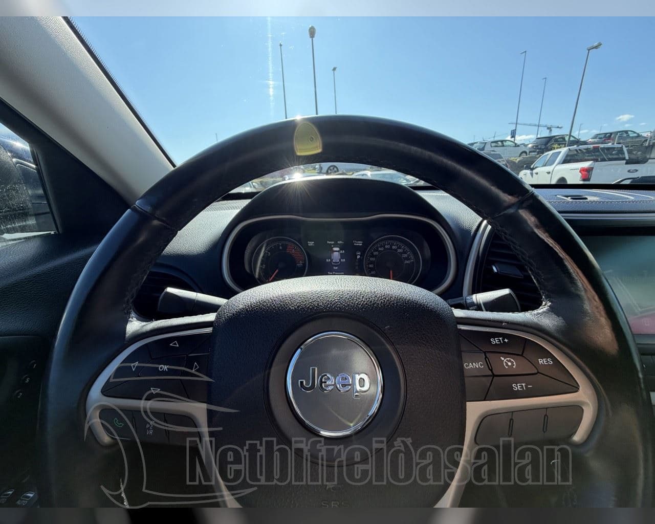 2016 Jeep Cherokee