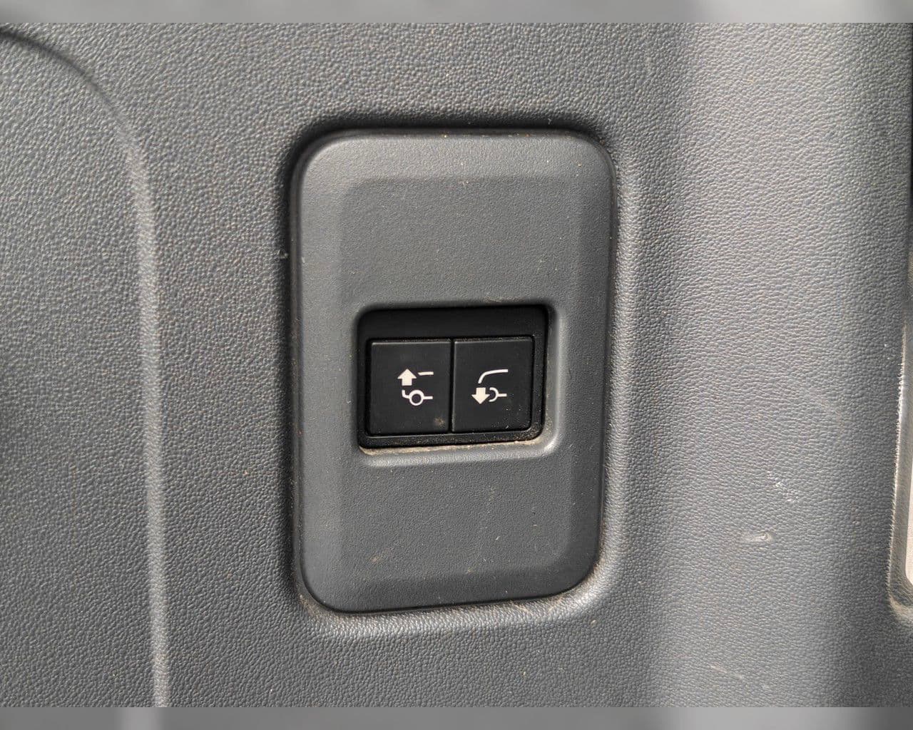 2022 Land Rover Defender