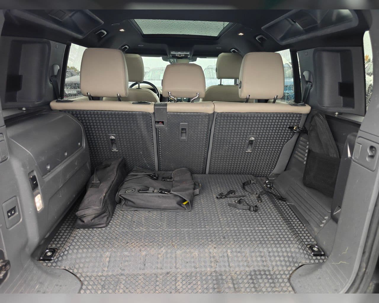2022 Land Rover Defender