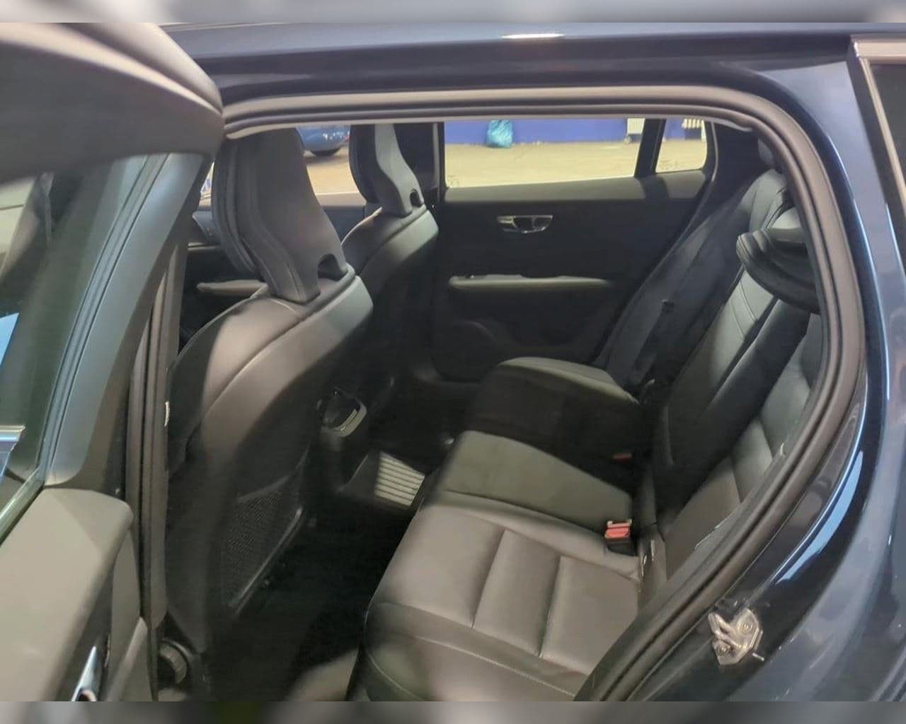 2021 Volvo V60