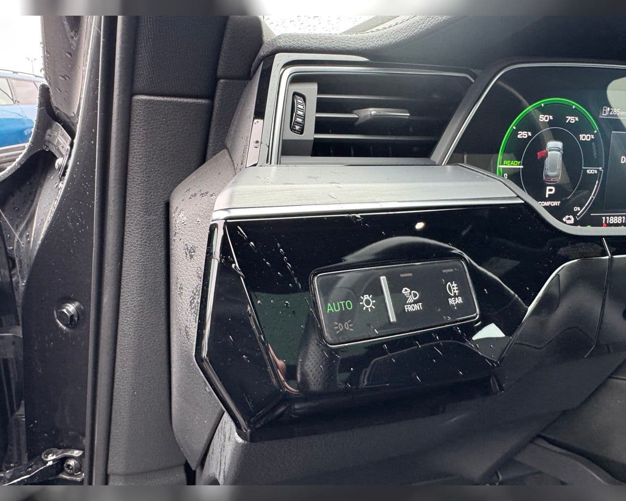 2022 Audi e-tron