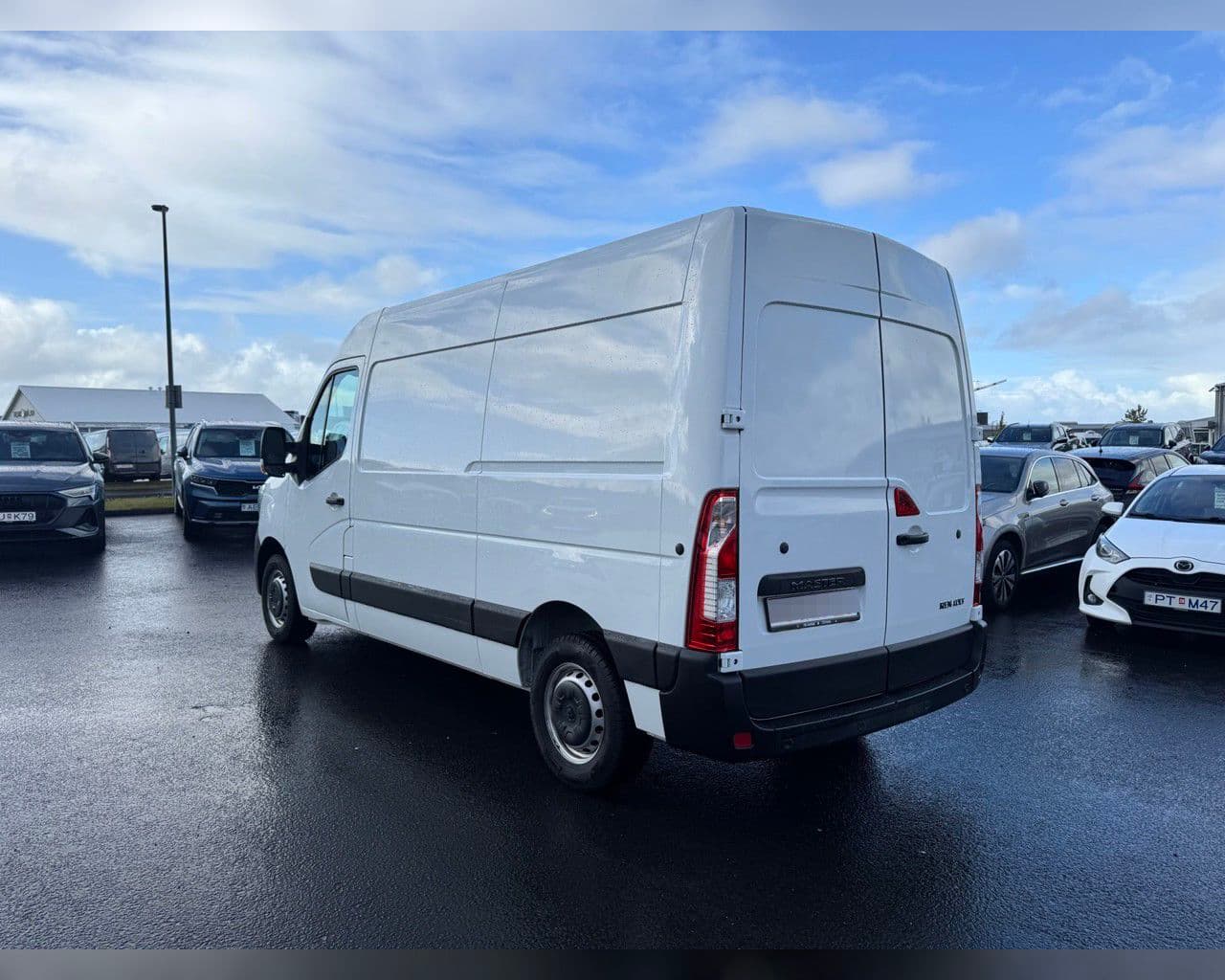 2024 Renault Master