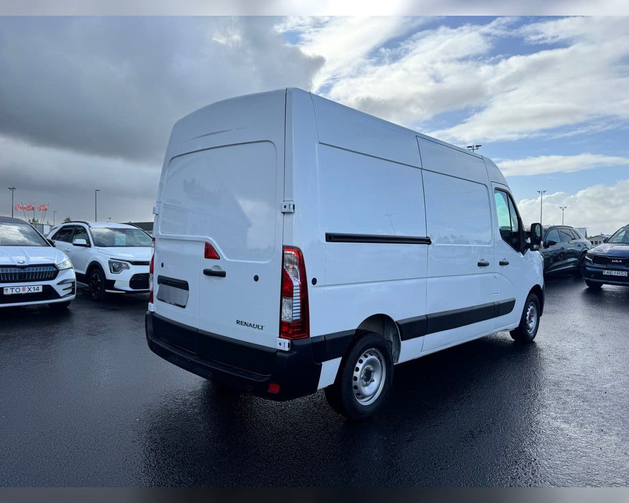 2024 Renault Master