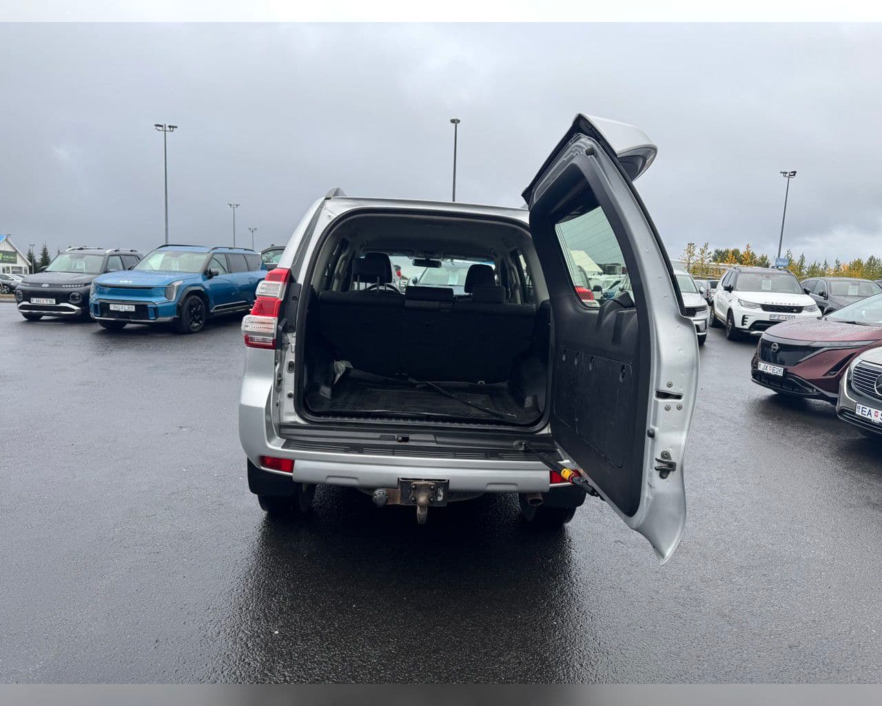 2018 Toyota Land Cruiser