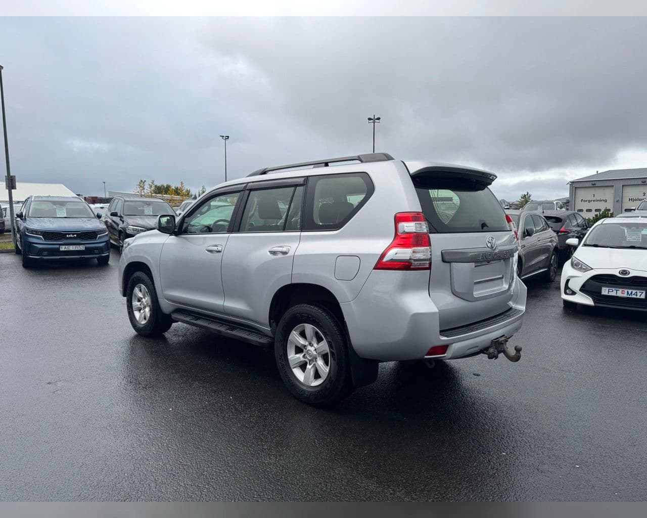 2018 Toyota Land Cruiser