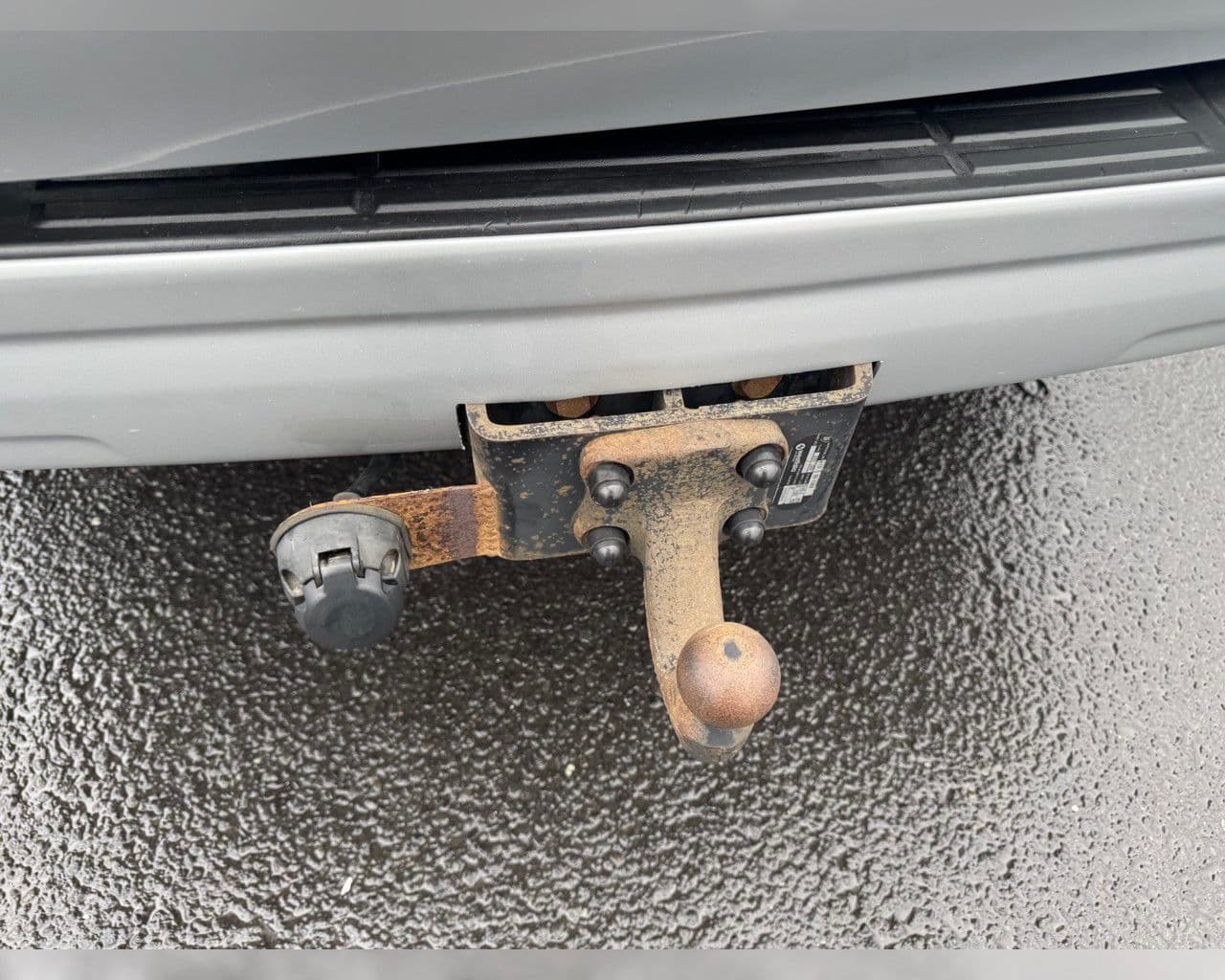2018 Toyota Land Cruiser