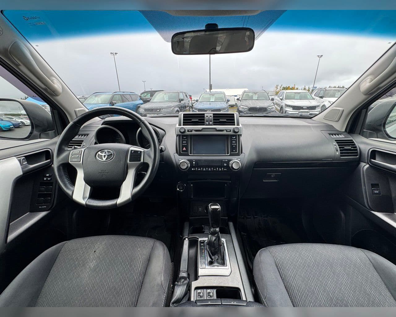 2018 Toyota Land Cruiser