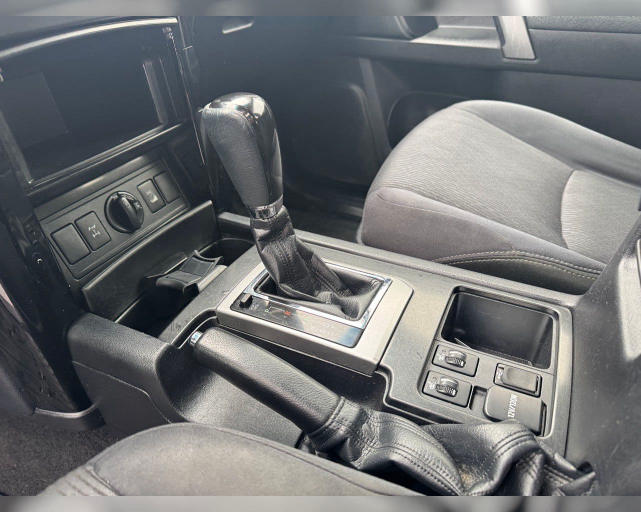 2018 Toyota Land Cruiser
